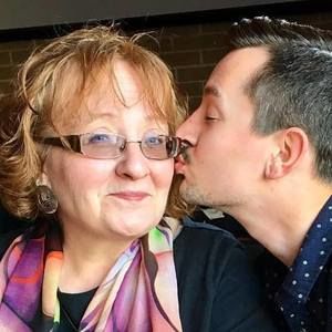 Meet your Posher, Cheryl